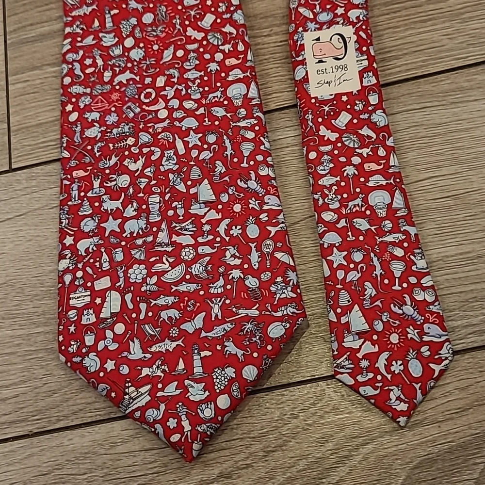 VINEYARD VINES‎ Red Whimsical Patterns 10th Year Anniversary Mens Silk Tie NEW